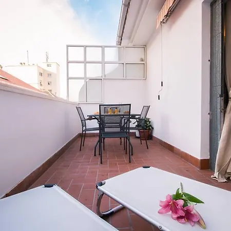 Holidays2malaga 4* מאלגה