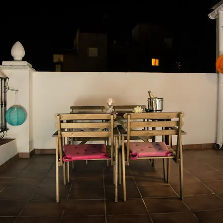 Holidays2malaga فندق