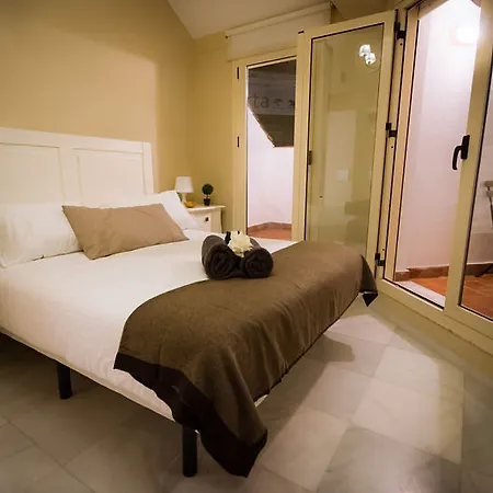מלון Holidays2malaga 4*