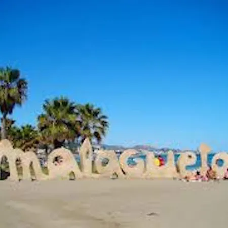 מלון Holidays2malaga